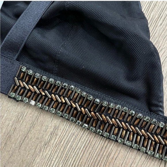 $195 Avery Rose Lingerie Size Medium Lemoure Black
Bra Hand Beaded Crystals - Picture 9 of 10